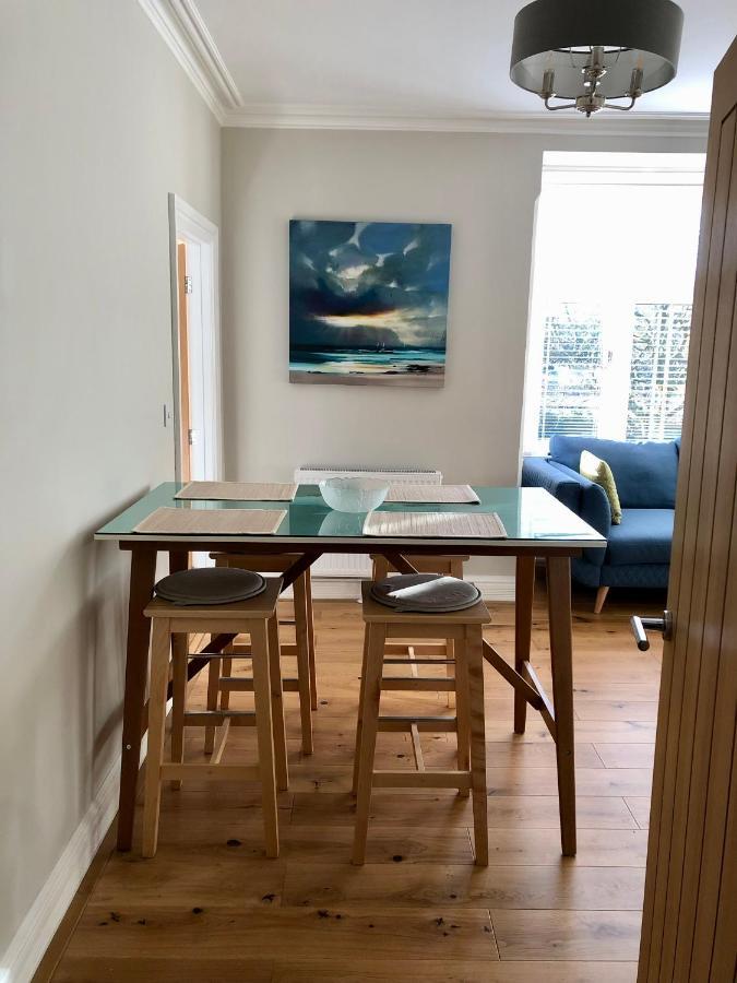 Stunning 2 Bed Georgian Apartment Swafield Exterior photo