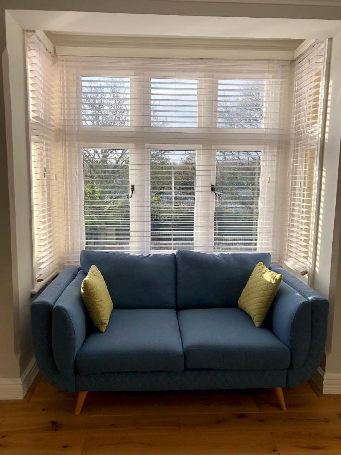 Stunning 2 Bed Georgian Apartment Swafield Exterior photo
